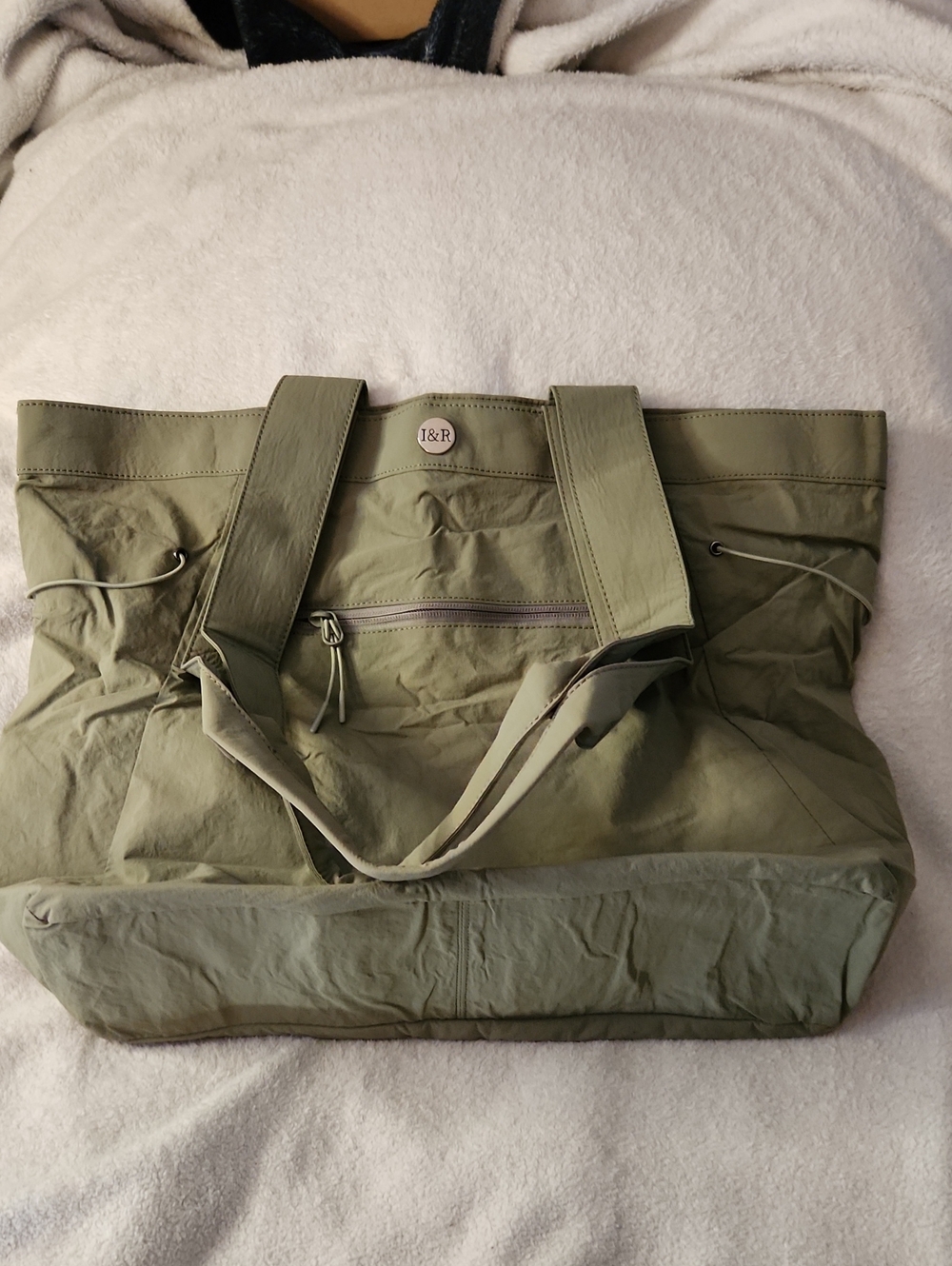 NWOT Iris & Rainbow Olive Tote Never Used